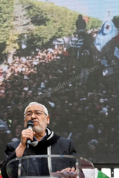 16 février 2013Rached Ghannouchi, président d'Ennahdha, à la Manifestation organisée le 16 février 2013 pour défendre la légitimité de l'Assemblée constituante et le principe d'un gouvernement politique.