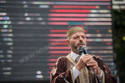 16 février 2013 : Habib Ellouze, député islamiste à la Constituante lors d'une Manifestation organisée par Ennahdha le 16 février 2013 pour défendre la légitimité de l'Assemblée constituante et le principe d'un gouvernement politique.