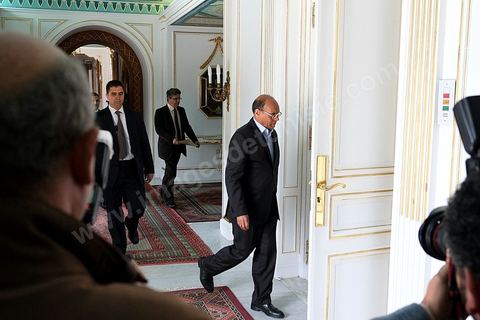 22 février 2013 : arrivée du Président de la République Moncef Marzouki à son bureau pour recevoir Rached Ghannouchi; président du parti Ennahdha, venu lui remettre sa proposition de Premier Ministre.