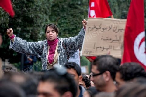 23 février 2013 : près de 3000 partisans et citoyens sont venus protester devant le Ministère de l'Intérieur pour la lenteur de l'enquête sur l'assassinat du militant politique Chokri Belaid le 6 février dernier. Les slogans ont aussi accusé le parti au pouvoir Ennahdha et son dirigeant Rached Ghannouchi.