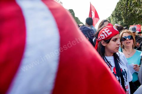 March 9, 2013: Lina Ben Mhenni on Habib Bourguiba Avenue in Tunis, where nearly 3,000 protesters gathered to commemorate Women’s Day and the death of Chokri Belaid on February 6. Several political figures, civil society activists, and artists answered the call issued by the UGTT Women’s Commission and other feminist organizations.