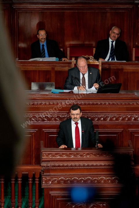 12 mars 2013 : discours de Ali Larayedh, le nouveau Premier Ministre, à l'Assemblée Nationale Constituante, pour l'investiture de son nouveau gouvernement présenté le 8 mars au Président de la République. Dans son discours le premier ministre a posé le programme de son gouvernement de 9 mois, programme politique pour mener aux élections pour la fin 2013,  programme sécuritaire, relance économique et lutte contre le chômage.