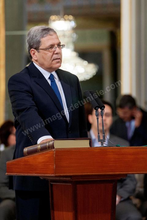 13 mars 2013 : le nouveau ministre des Affaires Etrangère, Othman Jarandi prête serment à la présidence de la République, le nouveau gouvernement de Ali Larayedh, qui a remporté le vote de confiance le matin même à l'assemblée, prête serment et pose pour la photo du gouvernement Ennahdha 2 avec le Président de la République Moncef Marzouki.