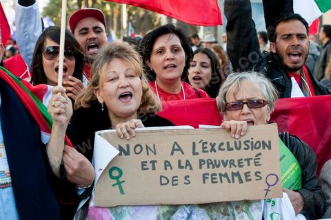 26 mars 2013 : ouverture du premier Forum Social Mondial (FSM) en terre arabe avec une grande conférence sur la Femme au Campus universitaire d'El Manar à Tunis. Un autre monde possible. Tunisiennes