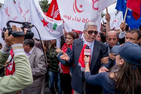 9 avril 2013 : les différents leaders et secrétaires généraux des partis de l'alliance de l'Union pour la Tunisie. à l'occasion de la journée des martyrs, l'avenue Bourguiba à Tunis a accueilli plusieurs marches politiques. Entre la première marche de la nouvelle alliance politique "Union pour la Tunisie", regroupant les partis progressistes Nidaa Tounes, Al Joumhouri, Al Massar, Parti Socialiste et Parti Patriotique, et celle des partisans de Ennahdha et des Ligues de Protection de la Révolution (LPR) la tension a été au maximum mais contrôlé par un dispositif sécuritaire impotant et efficace.