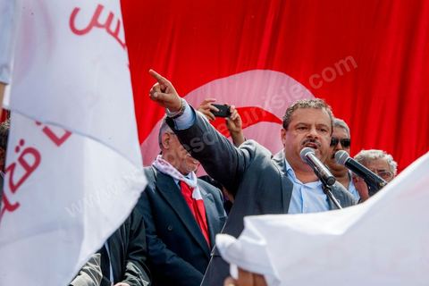 9 avril 2013 : Samir Taieb secrétaire général de Al Massar au meeting à Bab Souika, quartier populaire de Tunis, de l'Union pour la Tunisie à l'occasion de la journée des martyrs et après la première marche politique  à l'avenue Bourguiba à Tunis de la nouvelle alliance politique "Union pour la Tunisie", regroupant les partis progressistes Nidaa Tounes, Al Joumhouri, Al Massar, Parti Socialiste et Parti Patriotique.