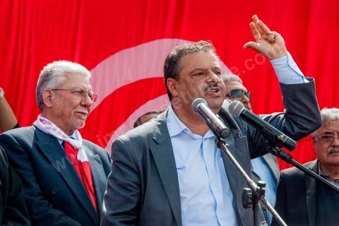 9 avril 2013 : Samir Taieb secrétaire général de Al Massar au meeting à Bab Souika, quartier populaire de Tunis, de l'Union pour la Tunisie à l'occasion de la journée des martyrs et après la première marche politique  à l'avenue Bourguiba à Tunis de la nouvelle alliance politique "Union pour la Tunisie", regroupant les partis progressistes Nidaa Tounes, Al Joumhouri, Al Massar, Parti Socialiste et Parti Patriotique.