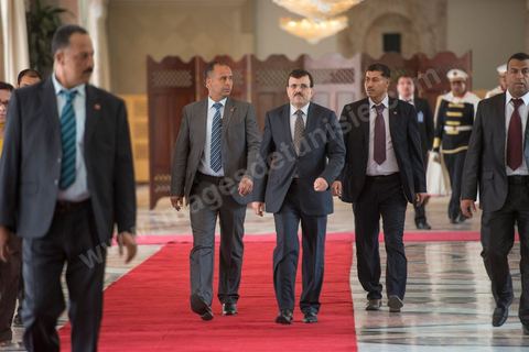 5 juillet 2013 : Le Premier ministre Ali Laarayedh lors de la réception de François Hollande à l'Assemblée nationale constituante, pendnant la visite d'Etat de Président de la République française à Tunis les 4 et 5 juillet 2013.
