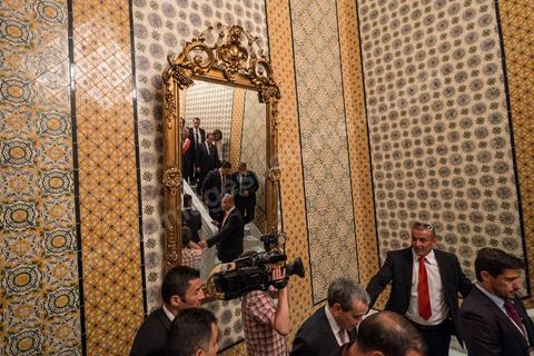 5 juillet 2013 : Conférence de presse de François Hollande au Palais du Baron d'Erlanger, à Sidi Bou Saïd, lors de sa visite d'Etat en Tunisie les 4 et 5 juillet.