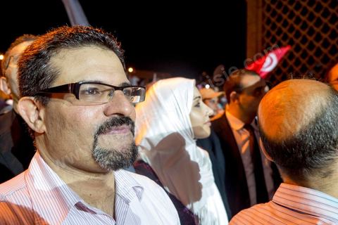 3 août 2013 : Plus de 50 000 manifestants à l'appel du parti islamiste au pouvoir Ennahdha grand rassemblement à la place d ela Kasbah à Tunis en réponse aux rassemblements de l'opposition au Bardo suit à l'assassinat du député de gauche Brahmi et des 8 militaires à Chambi.