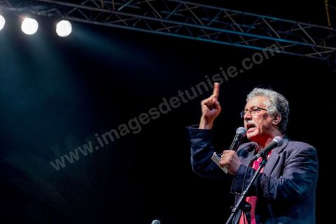 August 24, 2013: Speech by Hamma Hammami, leader of the left-wing Popular Front party, regarding the sit-in by members of parliament at the Bardo, the Tunisian opposition, united in a diverse coalition ranging from the far left to the center-right, mobilized nearly 7,000 of its supporters in Tunis to launch its “Week of Departure,” which aims to force, through peaceful demonstrations, the Ennahda-led government to resign following a month-long political stalemate triggered by the assassination of an opposition figure. 