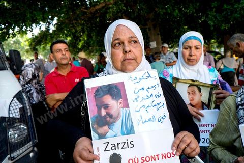 On September 6, 2013, about 50 families of missing Tunisian migrants gathered with advocacy groups in front of the Italian Embassy in downtown Tunis to call on the Italian government to launch an investigation. Following a meeting with the embassy’s secretary general, he told them to take up the matter with the Tunisian government. 