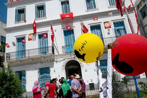 On September 6, 2013, about 50 families of missing Tunisian migrants gathered with advocacy groups in front of the Italian Embassy in downtown Tunis to call on the Italian government to launch an investigation. Following a meeting with the embassy’s secretary general, he told them to take up the matter with the Tunisian government. 
