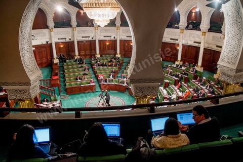 Located on the floor of the hemicycle, the Al Bawsala team observes all debates in the National Constituent Assembly. Al Bawsala (the compass) is a Tunisian non-profit, non-governmental organization. It is independent of any political influence. The team has been working since 2012 as an observatory of the National Constituent Assembly.