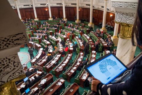Located on the floor of the hemicycle, the Al Bawsala team observes all debates in the National Constituent Assembly. Al Bawsala (the compass) is a Tunisian non-profit, non-governmental organization. It is independent of any political influence. The team has been working since 2012 as an observatory of the National Constituent Assembly.