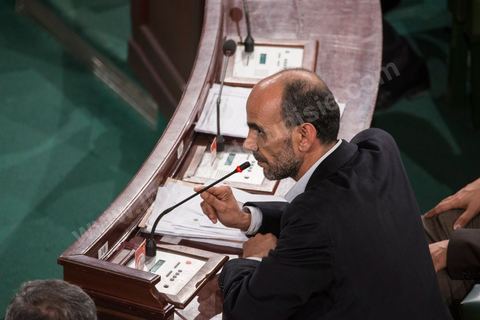 13 janvier 2014, à l'Assemblée nationale constituante, l'examen des articles relatifs au pouvoir juidiciaire donne lieu à une très vive polémique et à plusieurs incidents de séance durant lesquels certains députés sont sur le point d'en venir aux mains.