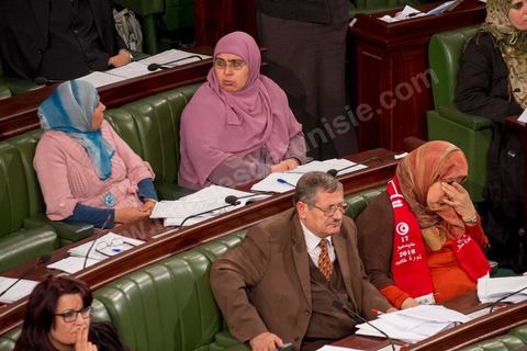 January 14, 2014: Ennahda representatives in the National Constituent Assembly continue to review and vote on the articles of the constitution. On the anniversary of the Revolution, the president of the National Constituent Assembly had hoped to finalize the constitution on this commemorative day; unfortunately, heated debates are causing delays. 