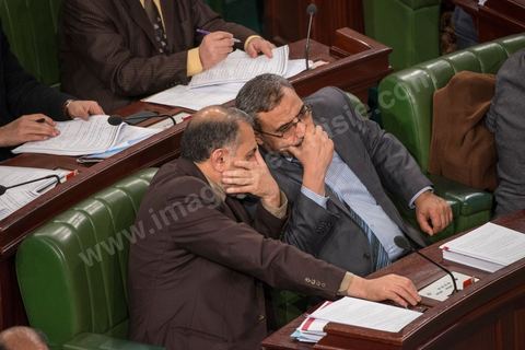 Exchange between Ameur and Laara