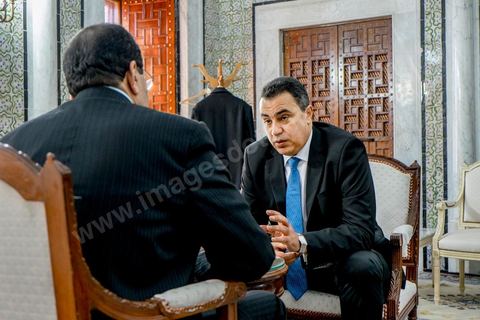 29 janvier 2014 : dans le bureau du Premier Ministre à la Kasbah, rencontre de passation de pouvoir entre Ali Larayedh, premier ministre sortant, et Mehdi Jomaa, nouveau premier ministre.