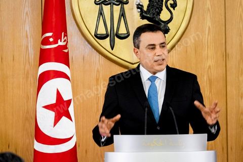 29 janvier 2014 : Discours de Mehdi Jomaa à la cérémonie de passation de pouvoir entre les deux gouvernements sous la direction de Ali Larayedh, premier ministre sortant, et Mehdi Jomaa, nouveau premier ministre. Présence de l'ensemble des membres du gouvernement sortant et du nouveau gouvernement ainsiq que des présidents de parti politique et personnalités politiques. 