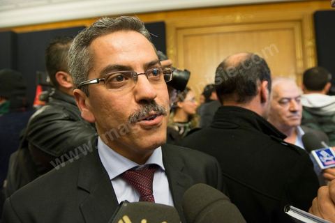 Chafik Sarsar, président de l'Instance supérieur indépendante pour les éelctions lors de la cérémonie de passation de pouvoir au poste de Chef du gouvernement entre Ali Laarayedh et Mehdi Jomaa à Dar Dhiafa, le 29 janvier 2014.