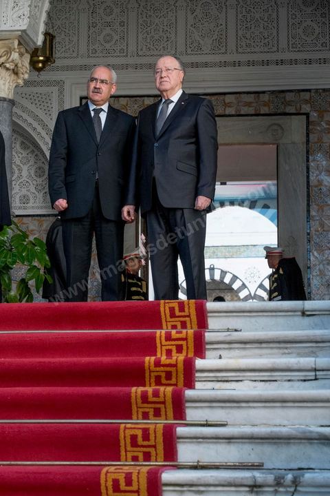 7 février 2014 : Arrivée de François Hollande à l'ANC accueilli par son président Mustapha Ben Jaafar. cérémonie de célébration de la nouvelel constitution tunisienne à l'Assemblée Nationale constituante en pésence des 3 présidents tunisiens, Moncef Marzouki, présidnet de la République, Mustapha Ben Jaafar, Président de l'Assemblée, et Mehdi Jomaa, Président du gouvernment, ainsi que du président françois François Hollande et des représentants de plusieurs pays, députés et leaders de partis politiques.