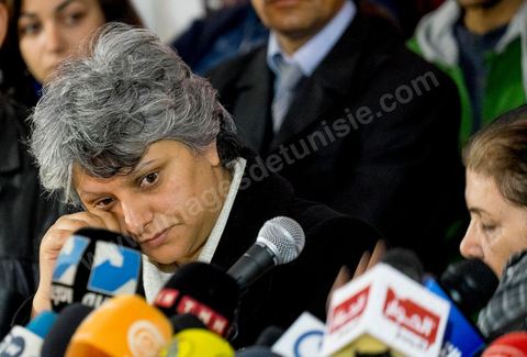 6 février 2014 : à la conférence de presse le comité de défense et l’IRVA ont décidé de saisir la justice internationale. « Nous avons formulé une demande devant la Commission africaine des droits de l’Homme et des peuples, afin qu’elles formulent un recours en notre nom devant la Cour africaine des droits de l’homme et des peuples », a déclaré Mokhtar Trifi.  un an après … les commémorations de l'assassinat de Chokri Belaid, opposant de gauche, deux jours après l'annonce de la mort de son assassin présumé. L'avocat de 48 ans, militant de tendance marxiste et panarabiste et farouche critique des islamistes, avait été assassiné par balles le 6 février 2013 devant chez lui.