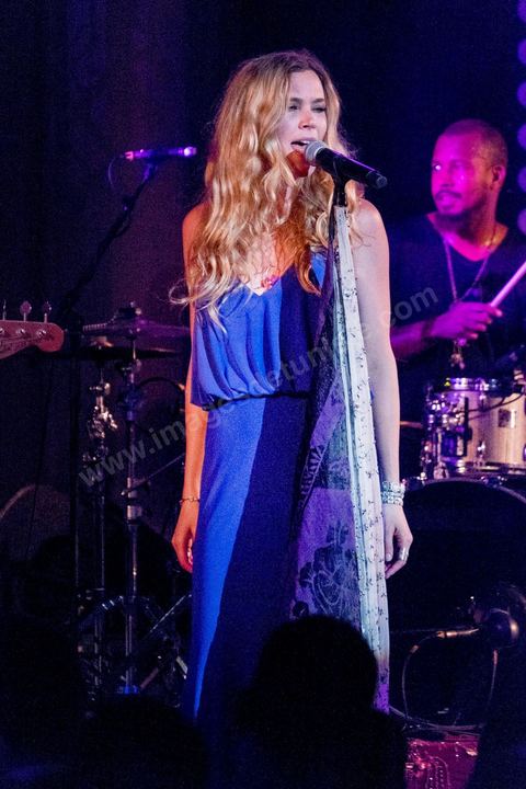 12 avril 2014 : Concert de Joss Stone pour son "Total World Tour" au Festival de Jazz à Carthage dans la banlieue nord de Tunis. Un accueil très chaleureux de plus de 2000 tunisiens. 