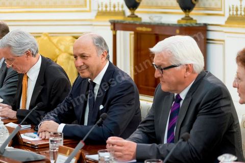 April 24, 2014: Meeting and talks between the French and German foreign ministers and the President of the Republic of Tunisia, Moncef Marzouki, at the Presidential Palace in Carthage. Joint two-day visit to Tunis by Laurent Fabius, French Minister of Foreign Affairs, and his German counterpart, Frank-Walter Steinmeier.
