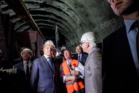 25 avril 2014 : Visite du chantier du Réseau Ferroviaire Rapide de Tunis (RFR) à Tunis. Projet financé par l'état tunisien, l'AFD, la BEI, la KfW et l'UE. Visite conjointe de Laurent Fabius, Ministre des Affaires Etrangères français et de son homologue allemand Frank-Walter Steinmeier à Tunis.