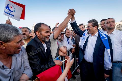 7 juin 2014 : Rafik Abdessalem Bouchleka. le parti islamiste Ennahdha fête son 33ème anniversaire sur la grade place de la Kasbah à Tunis. Plus de 3000 militants sont venus assister à ce qui ressemble à un meeting politique, musique et discours du fondateur et président du parti Rached Ghannouchi.