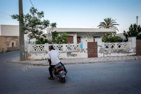 June 13, 2014: The police station set on fire in Ksibet El Mediouni, near Monastir, 24 young people are being prosecuted by the police and the courts in connection with the burning of a police station during protests on the day of Chokri Belaid’s assassination on February 6, 2013. Seven have already spent between seven and thirteen months in pretrial detention; 19 remain at large, including five who have been declared fugitives. Their trial is scheduled for July 10.