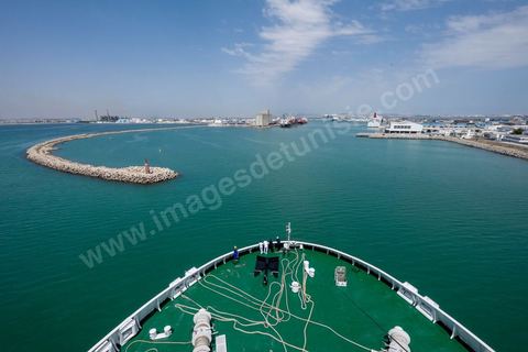 Arrived at the port of Goulette to Tunis. Aboard the new vessel Tanit de la CTN (Tunisian Company of Navigation) going Marseille to Tunis. The return of the Tunisian immigrants in France every summer represents a tourist and financial basket very important for Tunisia. The number of Tunisians of the foreigner would be close to 1,5 millions that is 13 % of the Tunisian population, are 60 % to be lived in France and 82 % in Europe, The summer represents 55 % of the 1,75 million Tunisians' annual entrances of the foreigner.