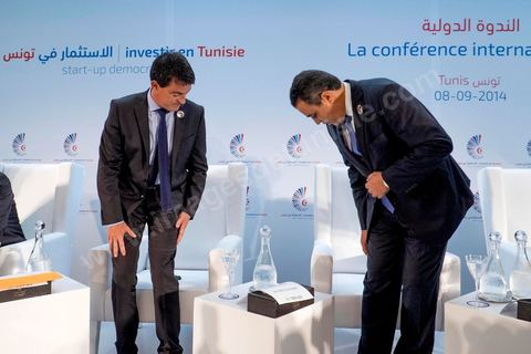 September 8, 2014: Prime Ministers Manuel Valls (France) and Mehdi Jomaa (Tunisia) took their seats at the “Investing in Tunisia, Start-Up Democracy” conference, organized by Tunisia and France and attended by representatives from numerous countries. During the conference, Tunisia presented 20 major investment projects across several sectors, including new technologies, renewable energy, industry, tourism, and trade.