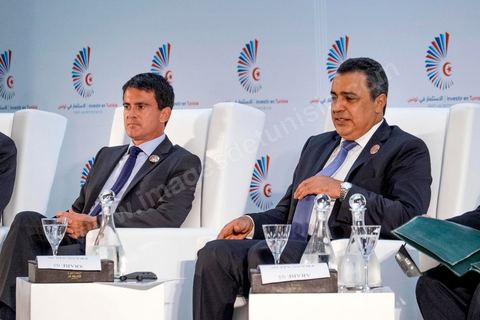 September 8, 2014: Prime Ministers Manuel Valls (France) and Mehdi Jomaa (Tunisia) took their seats at the “Investing in Tunisia, Start-Up Democracy” conference, organized by Tunisia and France and attended by representatives from numerous countries. During the conference, Tunisia presented 20 major investment projects across several sectors, including new technologies, renewable energy, industry, tourism, and trade.