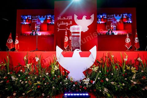 29 septembre 2014 : Le président de l'Union patriotique libre (UPL) et son candidat à la présidentielle, Slim Riahi, a présenté les listes de son parti pour les prochaines législatives ainsi que son programme électoral, lors d'une conférence de presse au palais des congrès de Tunis. Slim Riahi s’est attaqué à Nida Tounes et à Ennahdha, l’un parce qu’il fonde sa démarche sur la diabolisation et l’autre pour avoir noué un deal avec les ex-Rcdistes.