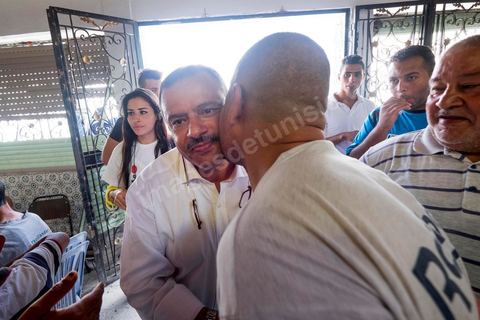 October 16, 2014: Samir Taieb, a member of the National Constituent Assembly (ANC) and the lead candidate on the Tunis 1 list for the Union for Tunisia (UPT) party in the legislative elections, campaigning at the Kabaria market. Kabaria is one of the most disadvantaged neighborhoods in the southern suburbs of Tunis; social tensions and grievances are widespread in these neighborhoods, where residents are often disillusioned with politics. Grassroots outreach has the merit of giving them hope and convincing them to go to the polls. 