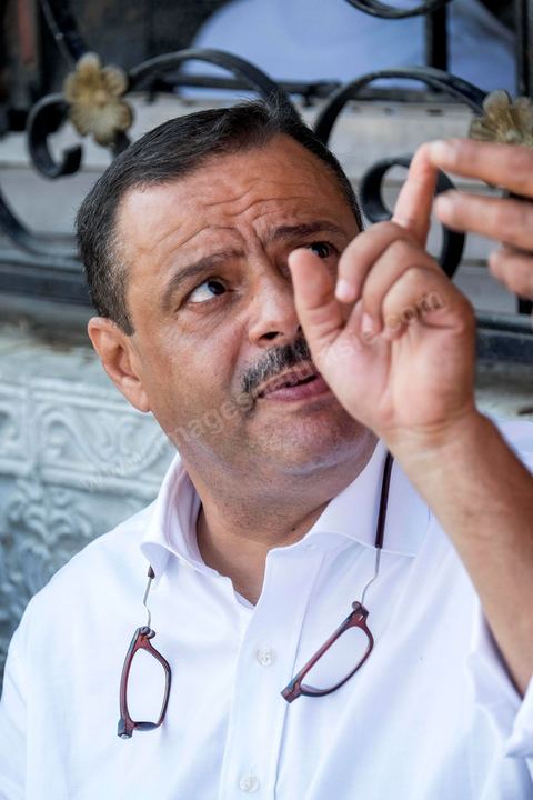 October 16, 2014: Samir Taieb, a member of the National Constituent Assembly (ANC) and the lead candidate on the Tunis 1 list for the Union for Tunisia (UPT) party in the legislative elections, campaigning at the Kabaria market. Kabaria is one of the most disadvantaged neighborhoods in the southern suburbs of Tunis; social tensions and grievances are widespread in these neighborhoods, where residents are often disillusioned with politics. Grassroots outreach has the merit of giving them hope and convincing them to go to the polls. 