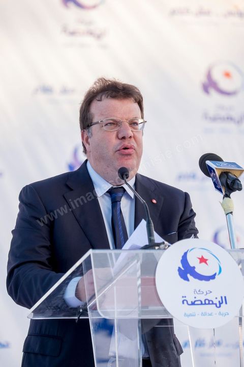 18 octobre 2014 : discours de Mohamed Frikha dans le théâtre de Sidi Mansour, ville dans la banlieue nord de Sfax, deuxième ville du pays, plus de 10 000 partiisans d'Ennahdha se sont rassemblés pour un grand meeting du parti islamiste. Sous un soleil de plomb, Rached Ghannouchi, président du parti, orchestre un meeting electoral avec présentations des deux listes Ennahdha (Sfax1 et 2), discours des candidats et discours final de Ghannouchi.