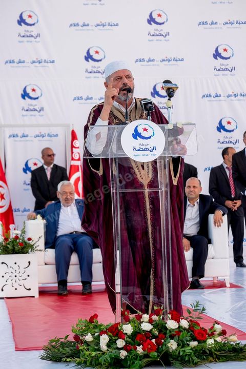 18 octobre 2014 : Discours de Habib Ellouze dans le théâtre de Sidi Mansour, ville dans la banlieue nord de Sfax, deuxième ville du pays, plus de 10 000 partiisans d'Ennahdha se sont rassemblés pour un grand meeting du parti islamiste. Sous un soleil de plomb, Rached Ghannouchi, président du parti, orchestre un meeting electoral avec présentations des deux listes Ennahdha (Sfax1 et 2), discours des candidats et discours final de Ghannouchi.