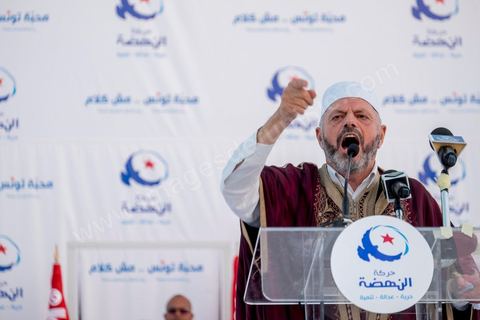 18 octobre 2014 : Discours de Habib Ellouze dans le théâtre de Sidi Mansour, ville dans la banlieue nord de Sfax, deuxième ville du pays, plus de 10 000 partiisans d'Ennahdha se sont rassemblés pour un grand meeting du parti islamiste. Sous un soleil de plomb, Rached Ghannouchi, président du parti, orchestre un meeting electoral avec présentations des deux listes Ennahdha (Sfax1 et 2), discours des candidats et discours final de Ghannouchi.