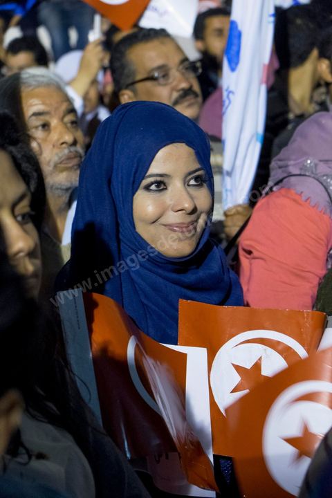 October 27, 2014: At the call of the Ennahda Party, several hundred activists gathered the day after the elections. Party leaders thanked the activists for their commitment and acknowledged their defeat in the elections. Rached Ghannouchi, president of the Islamist party, thanked the activists in his speech and acknowledged the defeat. 
