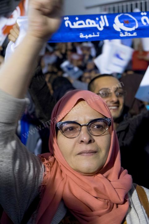 October 27, 2014: At the call of the Ennahda Party, several hundred activists gathered the day after the elections. Party leaders thanked the activists for their commitment and acknowledged their defeat in the elections. Rached Ghannouchi, president of the Islamist party, thanked the activists in his speech and acknowledged the defeat. 