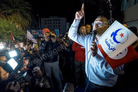 October 27, 2014: Speech by Abdelhamid Jelassi, campaign manager. At the call of the Ennahda Party, several hundred activists gathered the day after the elections. Party leaders thanked the activists for their commitment and acknowledged their defeat in the elections. Rached Ghannouchi, president of the Islamist party, thanked the activists in his speech and acknowledged the defeat. 