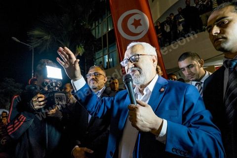 October 27, 2014: At the call of the Ennahda Party, several hundred activists gathered the day after the elections. Party leaders thanked the activists for their commitment and acknowledged their defeat in the elections. Rached Ghannouchi, president of the Islamist party, thanked the activists in his speech and acknowledged the defeat. 
