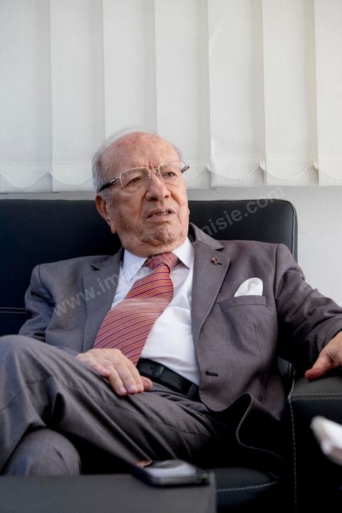 29 octobre 2014 : portrait de Béji Caïd Essebsi, Président du parti Nidaa Tounes, dans son bureau au siège du parti Nidaa Tounes. Nidaa Tounes, parti créé il y a deux ans, est sorti premier des élections législatives. 