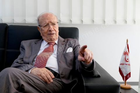 29 octobre 2014 : portrait de Béji Caïd Essebsi, Président du parti Nidaa Tounes, dans son bureau au siège du parti Nidaa Tounes. Nidaa Tounes, parti créé il y a deux ans, est sorti premier des élections législatives. 