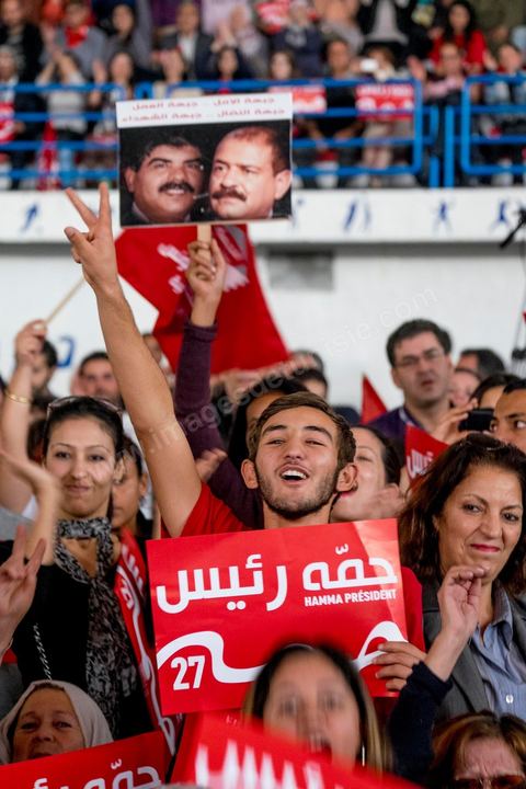 16 novembre 2014 : grand meeting politique du Front populaire, troisième force politique du pays, dans le cadre de la candidature de son président Hamma Hammami à la présidence de la république pour les élections du 23 novembre. Dans un long discours de plus d'une heure, Hammami, a assuré qu'il travaillera à l'installation d'une justice sociale et d'un équilibre entre les différentes régions du pays, avant de finir son meeting avec sa femme Radia Nasraoui, sa fille et tous ses amis et leaders du parti.