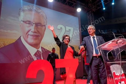 16 novembre 2014 : grand meeting politique du Front populaire, troisième force politique du pays, dans le cadre de la candidature de son président Hamma Hammami à la présidence de la république pour les élections du 23 novembre. Dans un long discours de plus d'une heure, Hammami, a assuré qu'il travaillera à l'installation d'une justice sociale et d'un équilibre entre les différentes régions du pays, avant de finir son meeting avec sa femme Radia Nasraoui, sa fille et tous ses amis et leaders du parti.