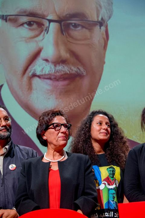 16 novembre 2014 : grand meeting politique du Front populaire, troisième force politique du pays, dans le cadre de la candidature de son président Hamma Hammami à la présidence de la république pour les élections du 23 novembre. Dans un long discours de plus d'une heure, Hammami, a assuré qu'il travaillera à l'installation d'une justice sociale et d'un équilibre entre les différentes régions du pays, avant de finir son meeting avec sa femme Radia Nasraoui, sa fille et tous ses amis et leaders du parti.
